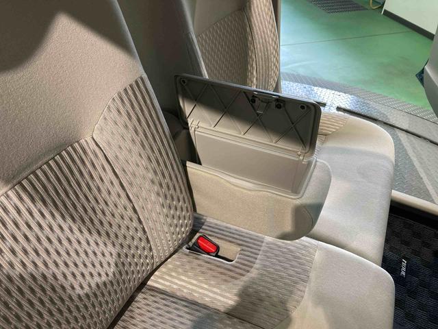 ムーヴＬ　ＳＡIIIナビ付　キーレスキー　４ＷＤ　ＡＢＳ　エアバッグ（青森県）の中古車