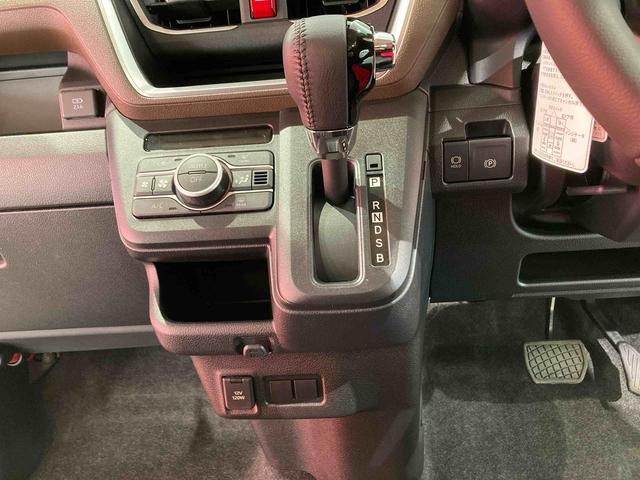 ムーヴＲＳ下回り防錆済み　両側スライドドア　両側電動スライドドア　ターボ　４ＷＤ　スマートキー　オートライト　レーンアシスト　オートマチックハイビーム　ブレーキサポート　　ベンチシート（青森県）の中古車