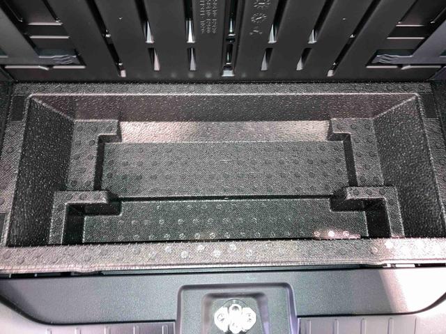 タントカスタムＸ四駆　キーフリー　ＡＢＳ　エアバッグ　アルミホイール　プッシュスタートスマートキー（青森県）の中古車