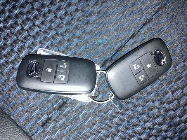 タントカスタムＸ四駆　キーフリー　ＡＢＳ　エアバッグ　アルミホイール　プッシュスタートスマートキー（青森県）の中古車