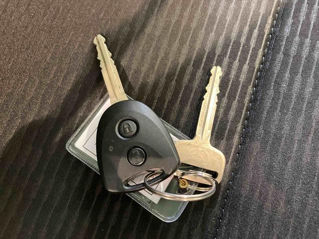 ハイゼットカーゴＤＸ下回り防錆済み　両側スライドドア　エアバック　切替式４ＷＤ　ＡＢＳ　ワイヤレスキー（青森県）の中古車