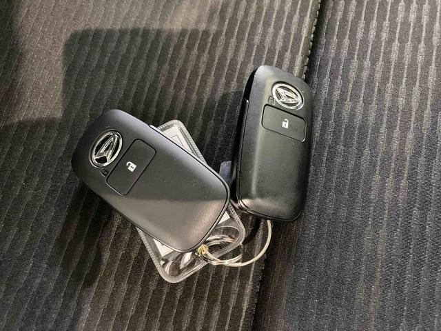 ハイゼットカーゴクルーズ下回り防錆済み　両側スライドドア　キーレス　エアバッグ　スマートキー　プッシュスタート　ＡＢＳ　４ＷＤ車（青森県）の中古車