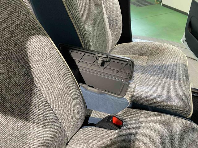 ムーヴキャンバスストライプスＧナビ　下回り防錆済み　両側スライドドア　前席シートヒーター　キーフリー　４ＷＤ　エアバッグ　ＡＢＳ（青森県）の中古車