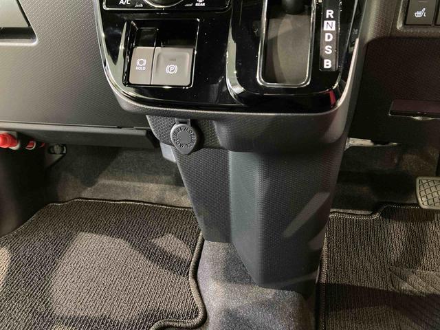 タントカスタムRSナビ 下回り防錆済み 前席シートヒーター ターボ 4WD スマートキ− エアバッグ アルミ ABS キーフリー(青森県)の中古車