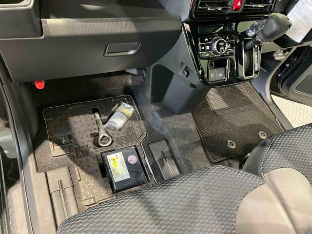 タントカスタムRSナビ 下回り防錆済み 前席シートヒーター ターボ 4WD スマートキ− エアバッグ アルミ ABS キーフリー(青森県)の中古車