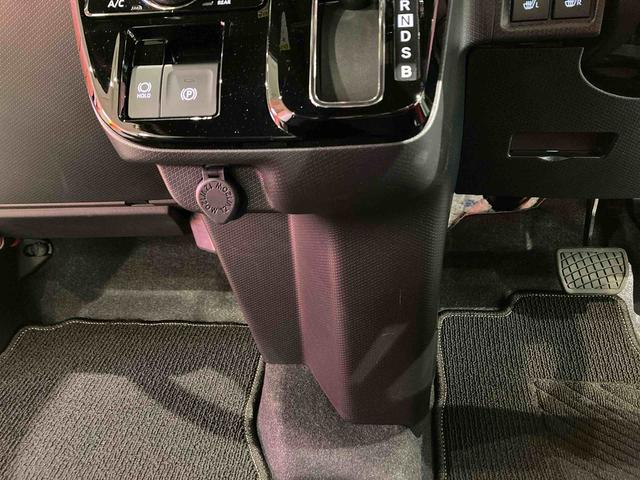 タントカスタムＲＳナビ　前席シートヒーター　下回り防錆済み　アルミ　ターボ　４ＷＤ　エアバッグ　キーフリー　スマートキ−　ＡＢＳ（青森県）の中古車