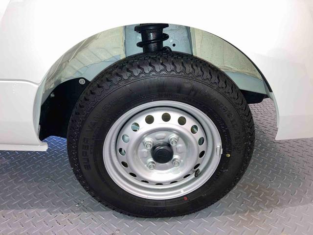 ハイゼットトラックスタンダード 農用スペシャル下回り防錆済み 作業灯 エアバッグ 4WD パワーステアリング エアコン ABS(青森県)の中古車