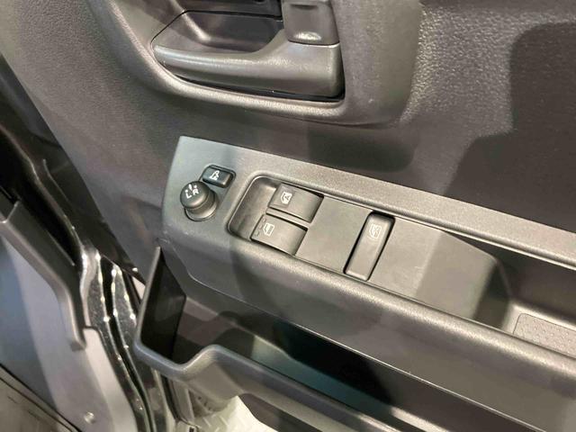 ハイゼットカーゴクルーズ下回り防錆済み キーレス 4WD エアバッグ ABS スマートキー(青森県)の中古車