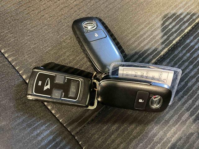 ハイゼットカーゴクルーズターボナビ ETC エンスタ 下回り防錆済み キーレス 4WD ターボ スマートキー ABS エアバッグ(青森県)の中古車