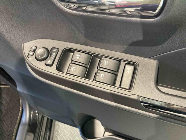 タントカスタムRSナビ 下回り防錆済み 前席シートヒーター ターボ 4WD アルミ スマートキ− ABS キーフリー エアバッグ(青森県)の中古車