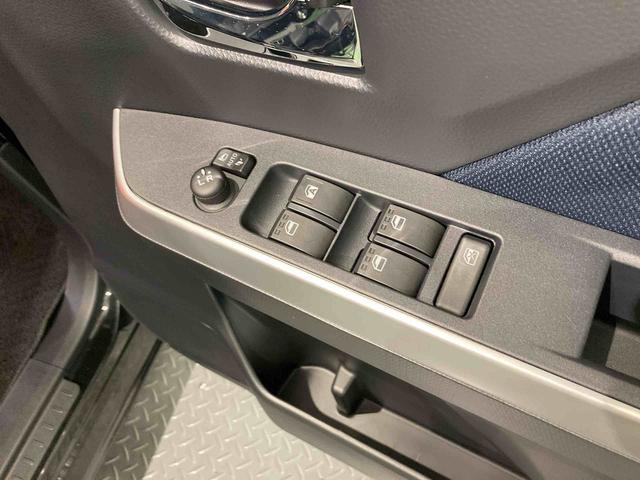 トールカスタムＧディスプレイオーディオ　下回り防錆済み　アルミ　４ＷＤ　キーフリー　ＡＢＳ　エアバッグ　スマートキー（青森県）の中古車