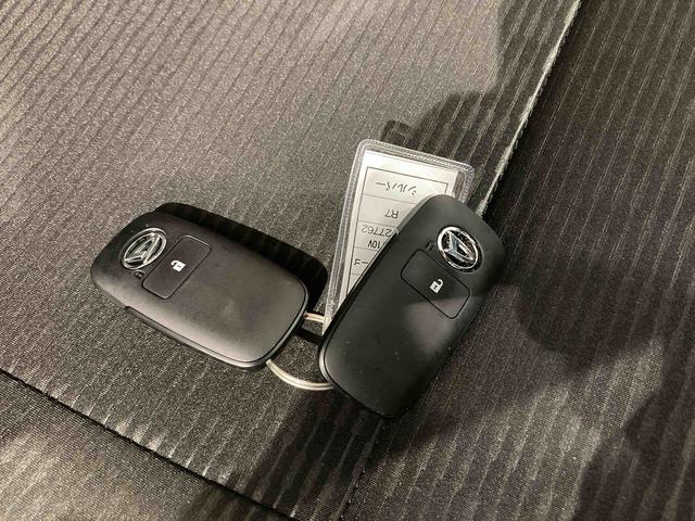 ハイゼットカーゴクルーズ下回り防錆済み キーレス 4WD エアバッグ ABS スマートキー(青森県)の中古車