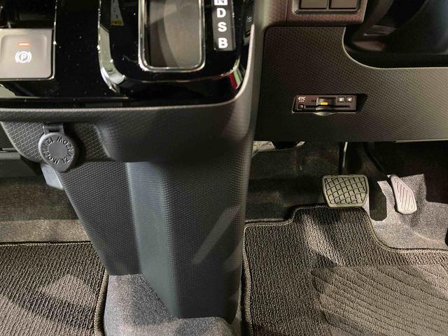 タントカスタムRSリミテッドディスプレイオーディオ 前席シートヒーター 下回り防錆済み キーフリー 4WD ETC スマートキー ターボ(青森県)の中古車