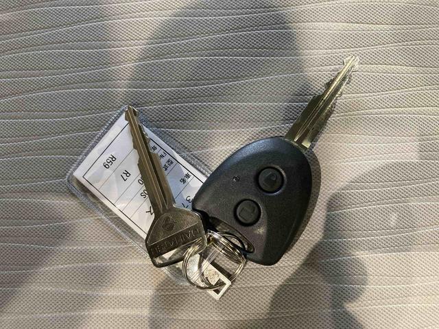 ミライースＬ　ＳＡIII下回り防錆済み　パワーウィンドウ　エアバック　キ−レス　ＡＢＳ　４ＷＤ（青森県）の中古車