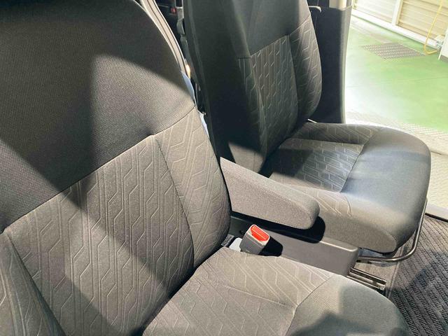 トールカスタムＧ　リミテッド　ＳＡIIIナビ　前席シートヒーター　レーンアシスト　アルミ　パワーウィンドウ　オートマチックハイビーム　下回り防錆済み　ＡＢＳ　４ＷＤ　衝突被害軽減システム　エアバック（青森県）の中古車