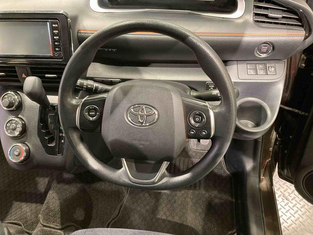 シエンタXナビ 下回り防錆済み パワーウィンドウ エアバッグ スマートエントリー リモコンキー 4WD ABS(青森県)の中古車