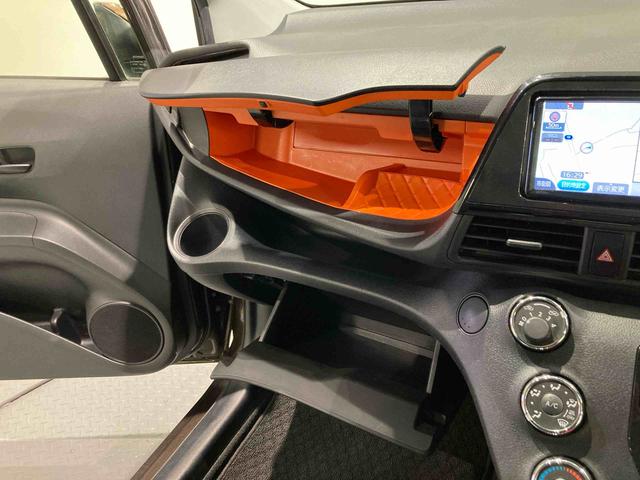 シエンタXナビ 下回り防錆済み パワーウィンドウ エアバッグ スマートエントリー リモコンキー 4WD ABS(青森県)の中古車
