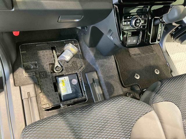 タントカスタムRSリミテッドナビ ETC パワーウィンドウ 前席シートヒーター オートマチックハイビーム 下回り防錆済み キーフリー 4WD スマートキー ターボ(青森県)の中古車
