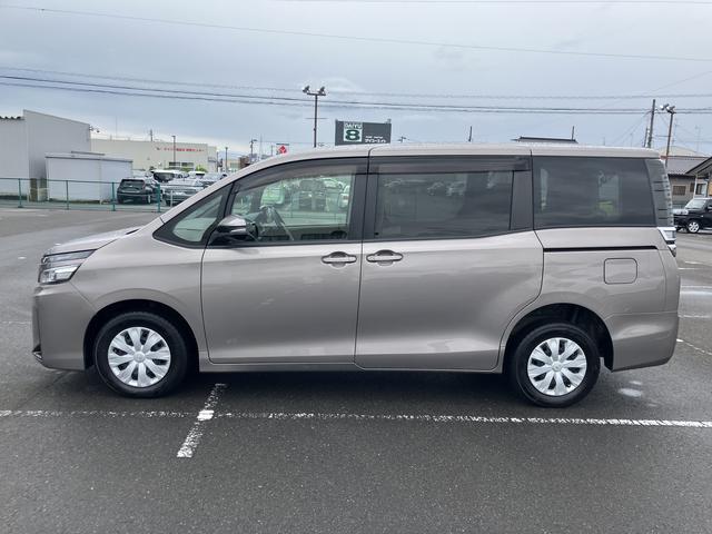 ヴォクシー 中古車 Ｘ４ＷＤ：販売は福島県内にお住まいで，現車確認のできるお客様に限らせて頂きます。