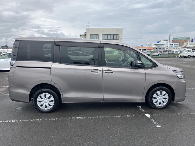 ヴォクシーＸ４ＷＤ：販売は福島県内にお住まいで，現車確認のできるお客様に限らせて頂きます。（福島県）の中古車