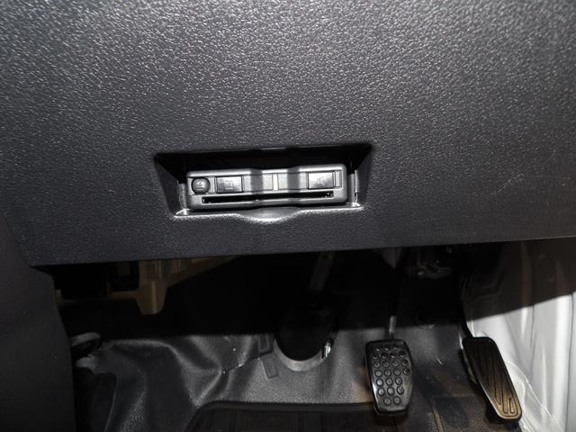 ハイゼットカーゴＤＸＣＶＴ　４ＷＤ　リアヒーター　スマートアシスト　キーレス　フロントパワーウインドウ　両側スライドドア　ＶＳＣ　ＴＲＣ　ヒルホールド　エコアイドル　ＡＭ／ＦＭラジオ（岩手県）の中古車