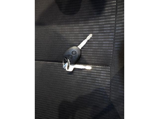 ハイゼットカーゴＤＸＣＶＴ　４ＷＤ　リアヒーター　スマートアシスト　ハロゲンヘッドライト　キーレス　フロントパワーウインドウ　ＶＳＣ　ＴＲＣ　ヒルホールドシステム　エコアイドル　ＡＭ／ＦＭラジオ　両側スライドドア（岩手県）の中古車