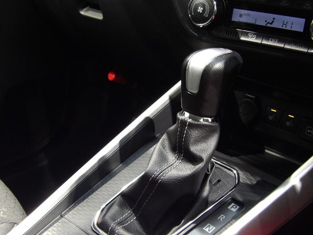 ロッキープレミアムＧ　ＨＥＶナビ　全周囲カメラ　電動パーキング　オートブレーキホールド　全車速追従ＡＣＣ　ブラインドスポットモニター　ＬＥＤヘッドライト　シーケンシャルウインカー　１７インチアルミ　シートヒーター（岩手県）の中古車