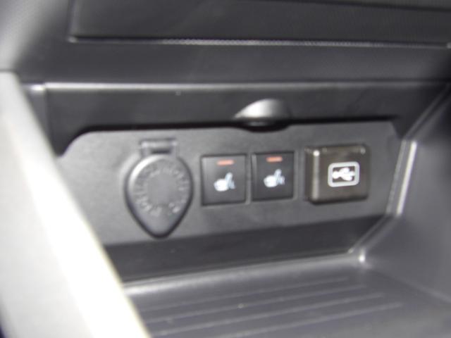 ロッキープレミアムＧ　ＨＥＶナビ　全周囲カメラ　電動パーキング　オートブレーキホールド　全車速追従ＡＣＣ　ブラインドスポットモニター　ＬＥＤヘッドライト　シーケンシャルウインカー　１７インチアルミ　シートヒーター（岩手県）の中古車