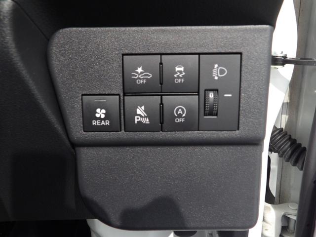 ハイゼットカーゴＤＸＣＶＴ　４ＷＤ　ＥＴＣ　スマートアシスト　キーレスエントリー　エコアイドル　集中ドアロック　パワーウィンドウ　オーバーヘッドシェルフ　マッドフラップ　助手席シートスライド　荷室灯（岩手県）の中古車