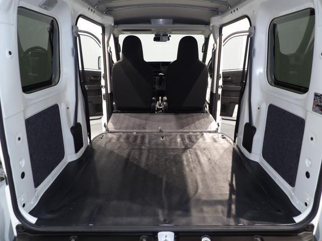 ハイゼットカーゴＤＸＣＶＴ　４ＷＤ　ＥＴＣ　スマートアシスト　キーレスエントリー　エコアイドル　集中ドアロック　フロントドアパワーウィンドウ　オーバーヘッドシェルフ　マッドフラップ（岩手県）の中古車