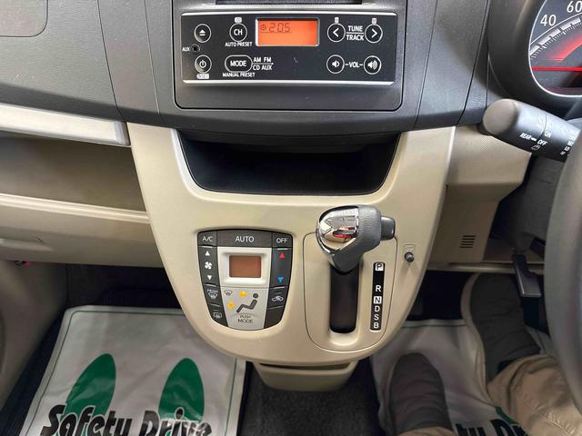 ムーヴＸ　ＳＡ４ＷＤ　純正ＣＤ　ハロゲンヘッドライト　電動格納ドアミラー　キーフリーシステム　オートエアコン／ライト　チルトステアリング　運転席シートリフター　ＶＳＣ（横滑り防止機能）　エコアイドル（秋田県）の中古車