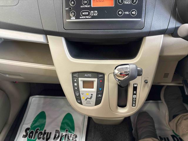 ムーヴＸ　ＳＡ４ＷＤ　純正ＣＤ　ハロゲンヘッドライト　電動格納ドアミラー　キーフリーシステム　オートエアコン／ライト　チルトステアリング　運転席シートリフター　ＶＳＣ（横滑り防止機能）　エコアイドル（秋田県）の中古車