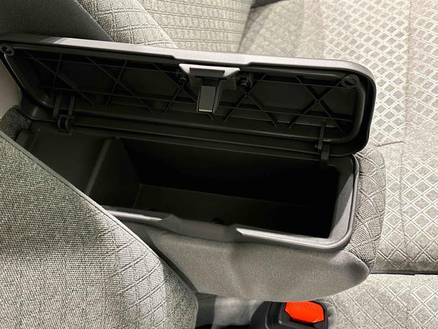 タントＸ　両側スライド・左側電動スライドドア　バックカメラ付ＬＥＤヘッドライト　プッシュボタンスタート　オートホールド機能付き電動パーキングブレーキ　前席シートヒーター　オーディオレス　オーディオ操作用ステアリングスイッチ　ＳＲＳサイドエアバッグ（広島県）の中古車