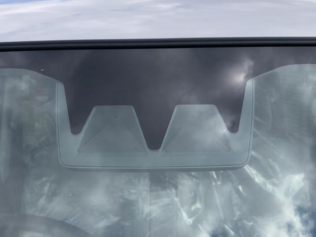 ムーヴキャンバスストライプスＧツートンカラー　ＬＥＤヘッドライト／フォグランプ　両側パワ−スライドドア　コーナーセンサー　運転席／助手席シートヒーター　禁煙車　記録簿　認定中古車　レーンアシスト　衝突回避支援システム搭載車（島根県）の中古車