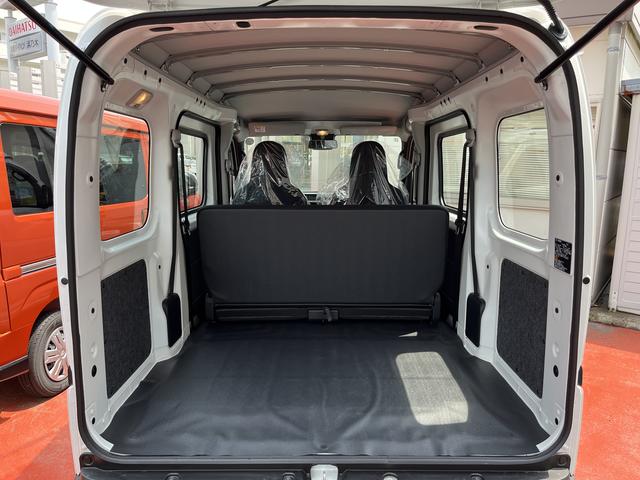 ハイゼットカーゴスペシャル４ＷＤ　　ＡＴ　ＡＢＳ　禁煙車　記録簿　認定中古車　レーンアシスト　オートマチックハイビーム　衝突回避支援システム搭載車（島根県）の中古車