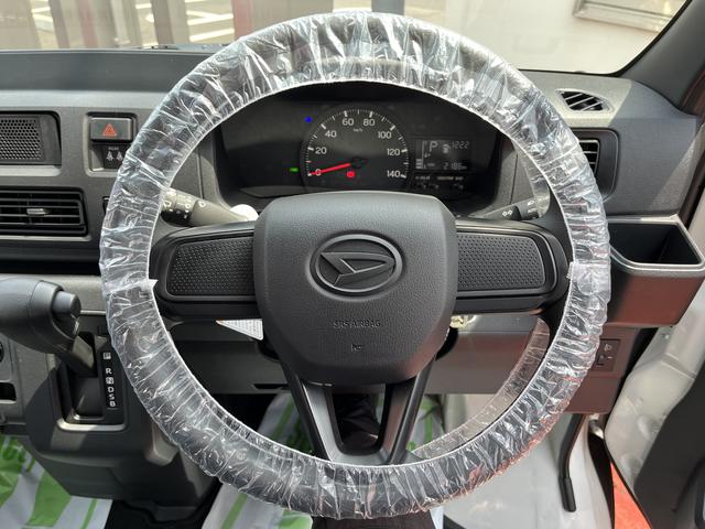 ハイゼットカーゴスペシャル４ＷＤ　　ＡＴ　ＡＢＳ　禁煙車　記録簿　認定中古車　レーンアシスト　オートマチックハイビーム　衝突回避支援システム搭載車（島根県）の中古車