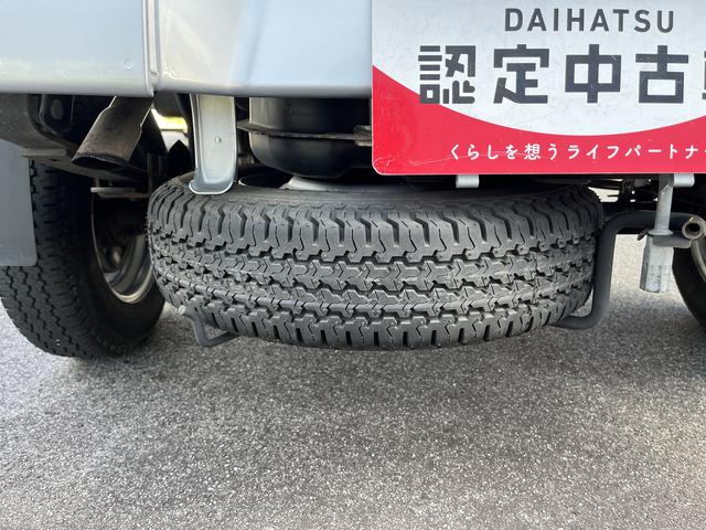 ハイゼットトラックスタンダードＳＡIIIｔ４ＷＤ　ワンオーナー　　ＡＴ　禁煙車　記録簿　認定中古車　レーンアシスト　衝突回避支援システム搭載車（島根県）の中古車