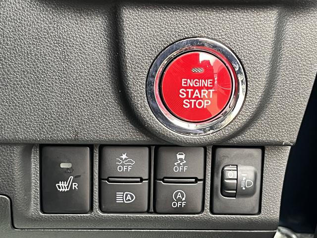 ムーヴカスタム　ＲＳ　ハイパーリミテッドＳＡIII４ＷＤ　　ワンオーナー　８インチナビ　ドライブレコーダー　ターボ　革シート　ＬＥＤヘッドライト　禁煙車　記録簿　認定中古車　レーンアシスト　オートマチックハイビーム　衝突回避支援システム搭載車（島根県）の中古車