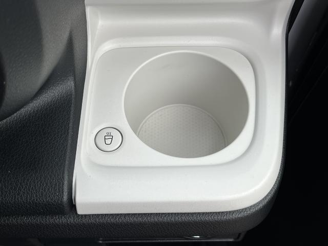 ムーヴキャンバスストライプスGツートンカラー 前後コーナーセンサー LEDヘッドライト 両側電動スライドドア 運転席/助手席シートヒーター 禁煙車 記録簿 認定中古車 レーンアシスト 衝突回避支援システム搭載車(島根県)の中古車