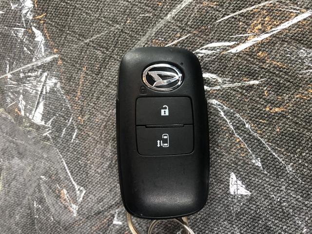 タントＸＬＥＤヘッドライト　クリアランスソナー　前席シートヒーター　禁煙車　記録簿　認定中古車　レーンアシスト　オートマチックハイビーム　衝突回避支援システム搭載車（島根県）の中古車