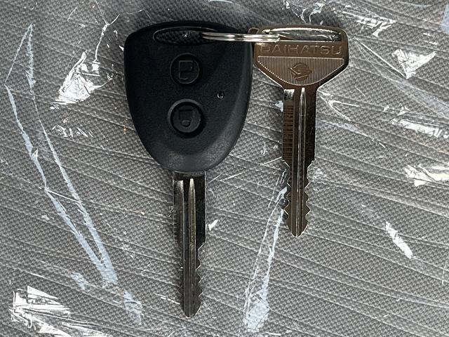 ミライースＬ　ＳＡIIIキーレスエントリー　コーナーセンサー　禁煙車　記録簿　認定中古車　レーンアシスト　オートマチックハイビーム　衝突回避支援システム搭載車（島根県）の中古車