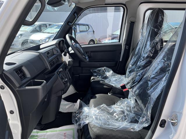 ハイゼットカーゴＤＸ４ＷＤ　　ＡＴ　ＡＢＳ　禁煙車　記録簿　認定中古車　レーンアシスト　オートマチックハイビーム　衝突回避支援システム搭載車（島根県）の中古車