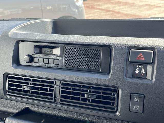 ハイゼットカーゴＤＸ４ＷＤ　　ＡＴ　ＡＢＳ　禁煙車　記録簿　認定中古車　レーンアシスト　オートマチックハイビーム　衝突回避支援システム搭載車（島根県）の中古車