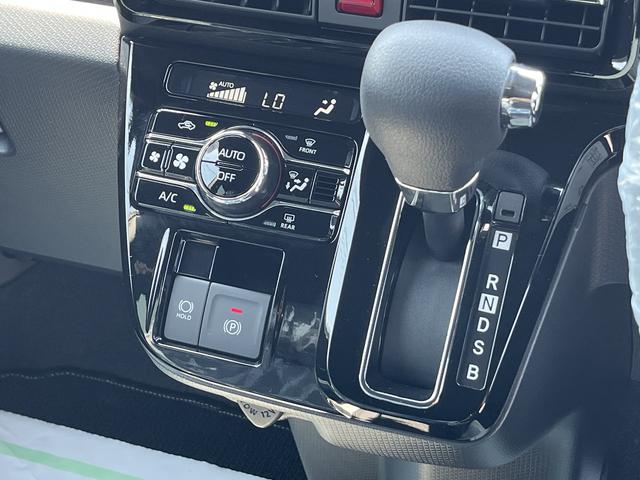 タントカスタムＸＬＥＤヘッドライト　両側パワースライドドア　クリアランスソナー　前席シートヒーター　禁煙車　記録簿　認定中古車　レーンアシスト　オートマチックハイビーム　衝突回避支援システム搭載車（島根県）の中古車
