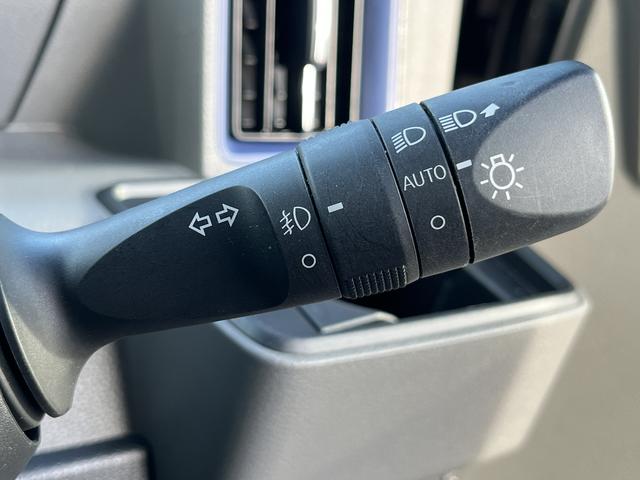 タントカスタムＸセレクション４ＷＤ　　ＬＥＤヘッドライト　両側パワースライドドア　クリアランスソナー　前席シートヒーター　禁煙車　記録簿　認定中古車　レーンアシスト　オートマチックハイビーム　衝突回避支援システム搭載車（島根県）の中古車