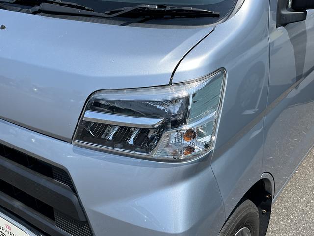 ハイゼットカーゴスペシャルＳＡIII４ＷＤ　　ワンオーナー　ＡＴ　ＡＢＳ　ＬＥＤヘッドライト　禁煙車　記録簿　認定中古車　レーンアシスト　オートマチックハイビーム　衝突回避支援システム搭載車（島根県）の中古車