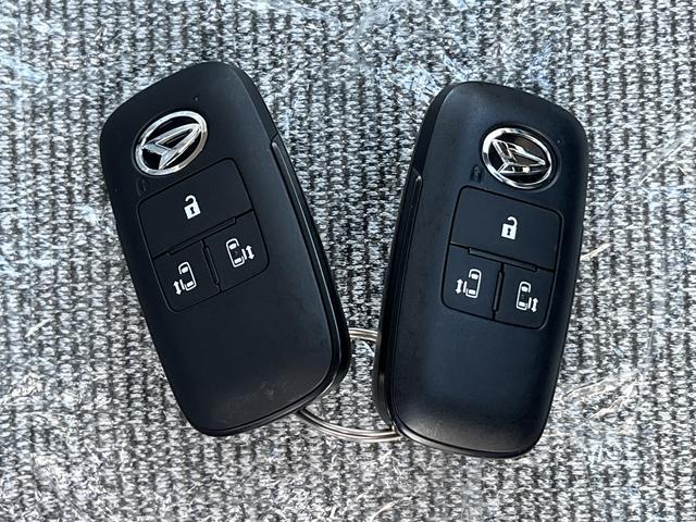 ムーヴキャンバスストライプスＸツートンカラー　両側パワースライドドア　クリアランスソナー　レーンアシスト　禁煙車　　記録簿　オートマチックハイビーム　衝突回避支援システム搭載車（島根県）の中古車
