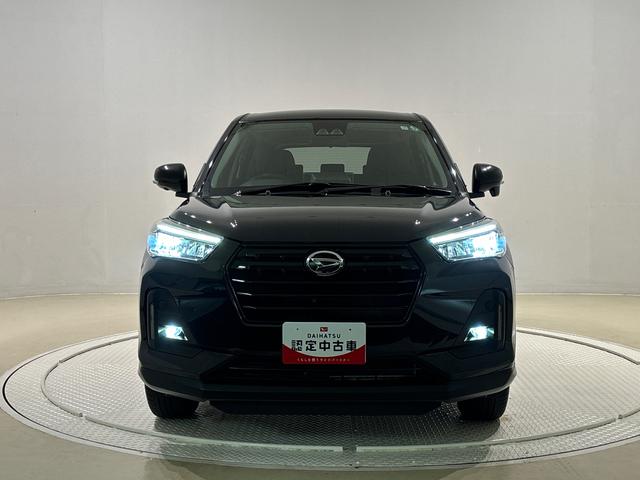 ロッキープレミアムＧ　パノラマモニター付き　前席シートヒーターＬＥＤヘッドランプ・フォグランプ　全車速追従機能付アダプティブクルーズコントロール　レーンキープコントロール　１７インチアルミホイール　シートヒーター　プッシュボタンスタート（広島県）の中古車