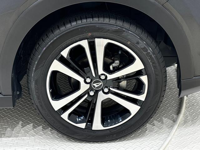 ロッキープレミアムＧ　パノラマモニター付き　前席シートヒーターＬＥＤヘッドランプ・フォグランプ　全車速追従機能付アダプティブクルーズコントロール　レーンキープコントロール　１７インチアルミホイール　シートヒーター　プッシュボタンスタート（広島県）の中古車