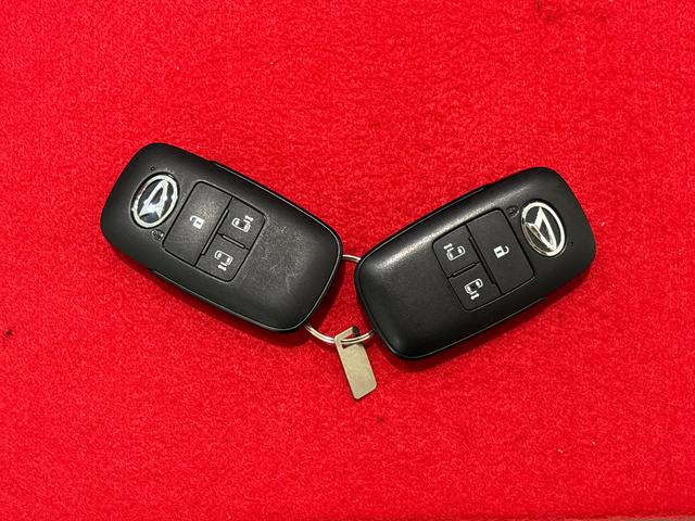 トールカスタムＧ　ターボ　全車速追従機能付ＡＣＣ　キーフリー純正ナビ装着用アップグレードパック　電動パーキングブレーキ＋オートホールドブレーキ機能　両側電動スライドドア　運転席シートリフター　チルトステアリング　オートライト　ＬＥＤヘッドランプ（広島県）の中古車